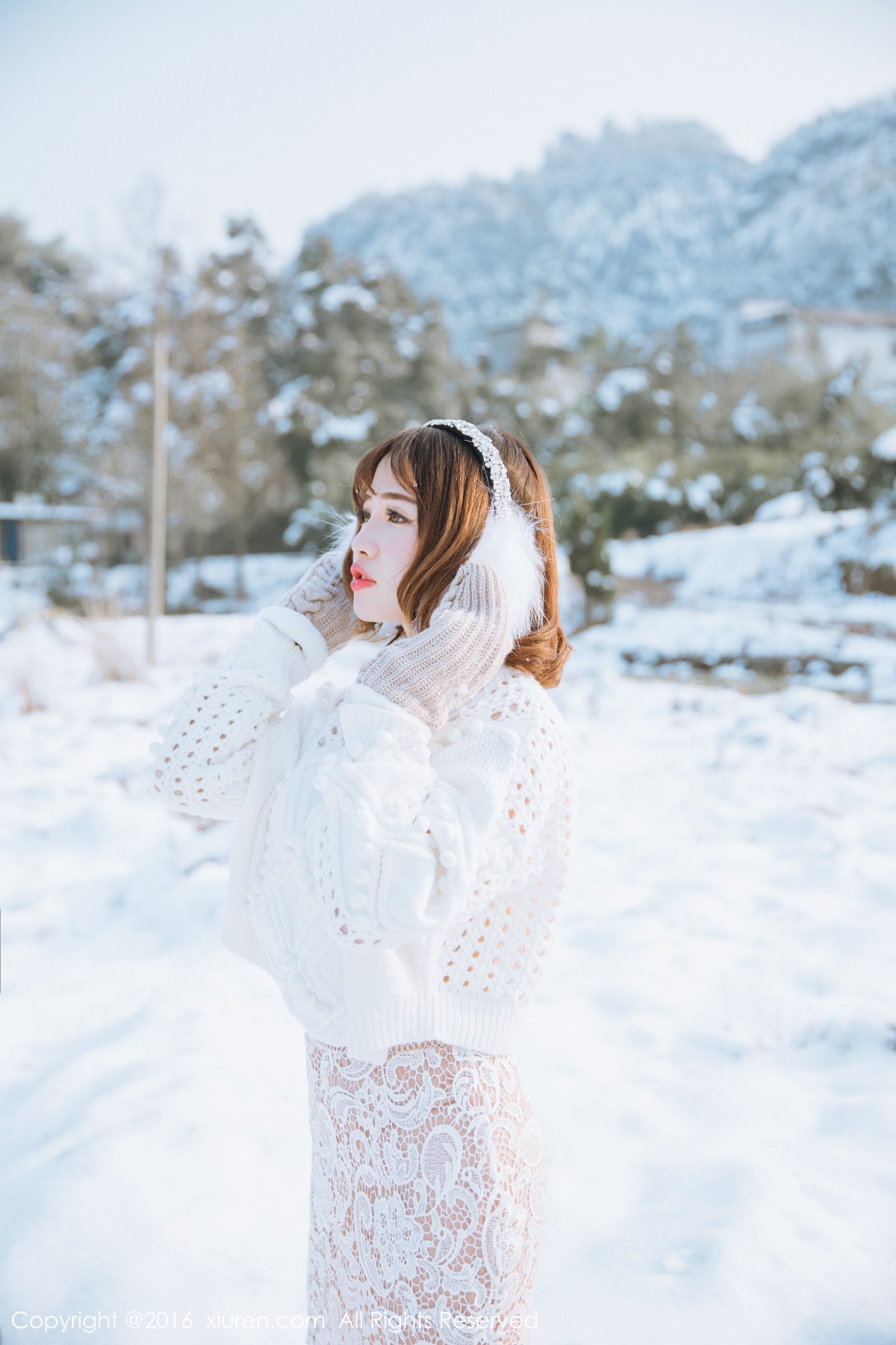 [XiuRen秀人网] No.484 徐cake雪地写真 [35+1P]