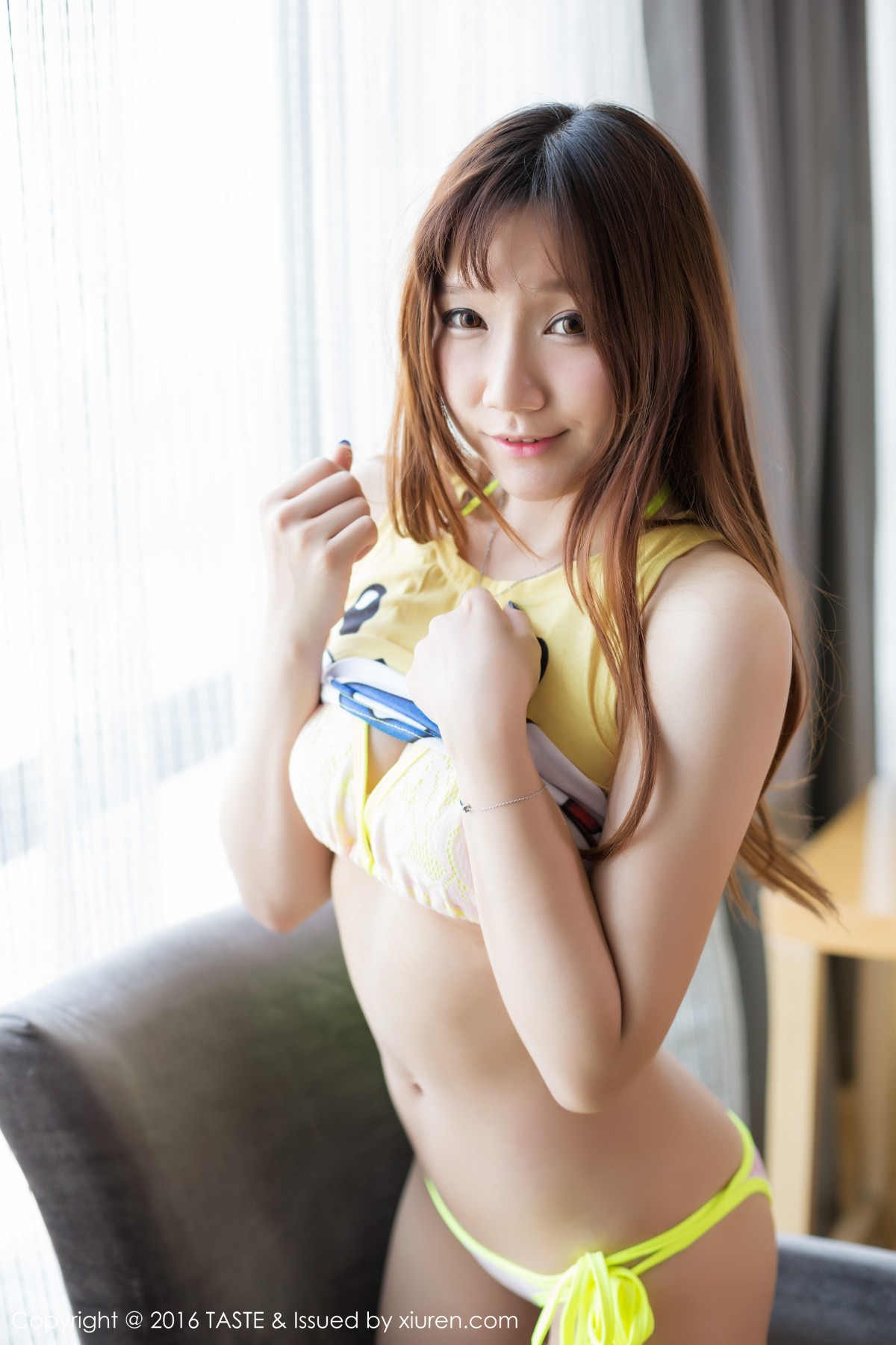 [TASTE顽味生活] Vol.028 可爱少女陳依性感写真 [50+1P]