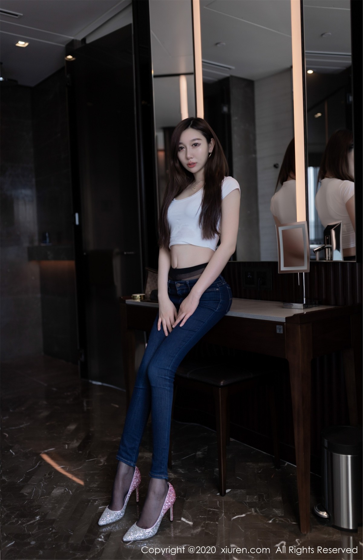 [XIUREN秀人网] No.2406 Victoria志玲