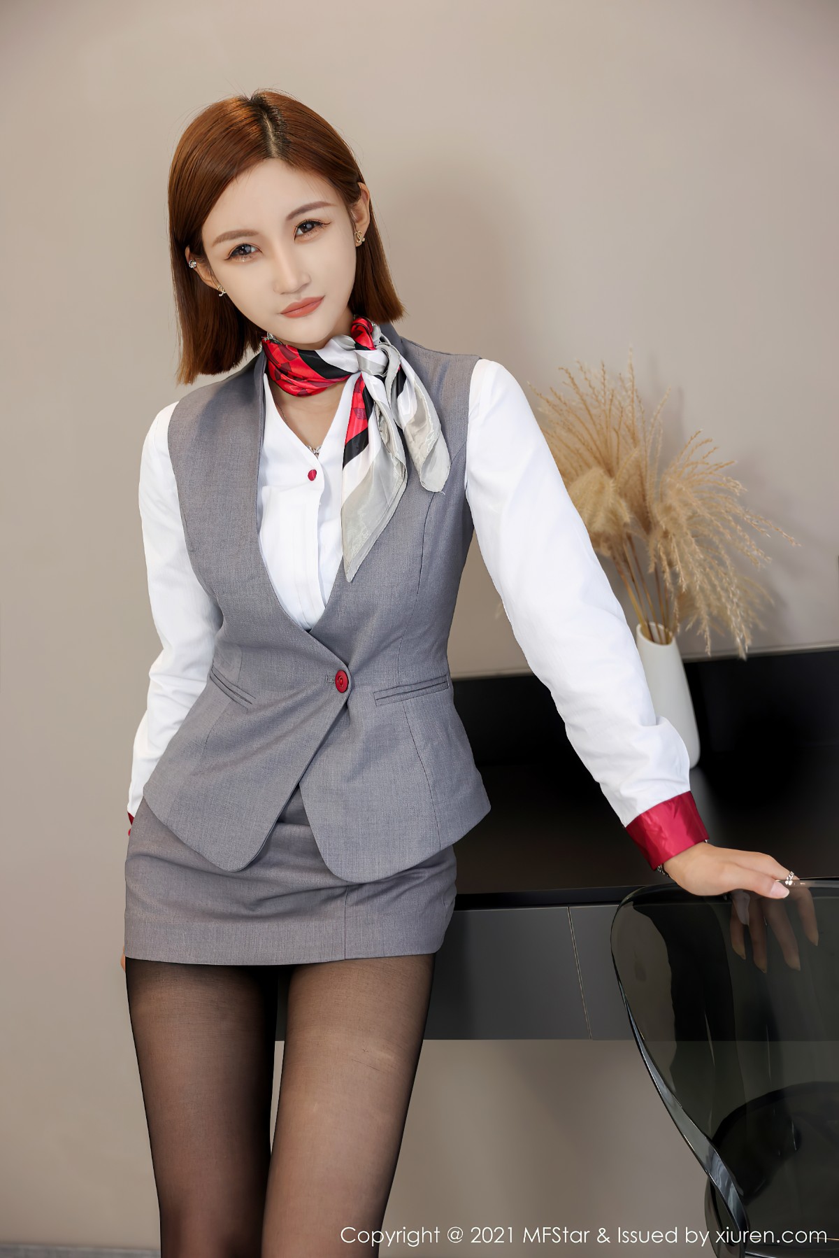 [MFStar模范学院] 2021.11.16 VOL.539 王蜜 制服黑丝